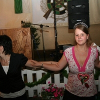 385_20100611_1089836196