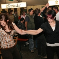 391_20100611_2098823496