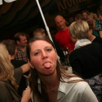 471_20100611_1012290324