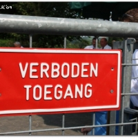 059_20100611_1869610011