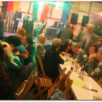 091_20100611_2048210658