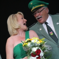 1896_20120620_1010740688